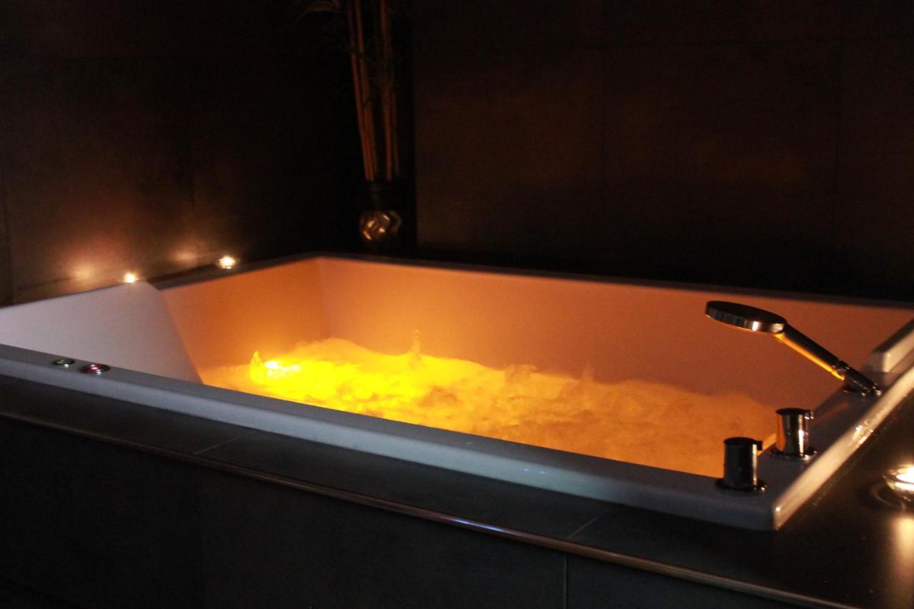 The Down Town Nenad'S Spa ดีจอง ภายนอก รูปภาพ